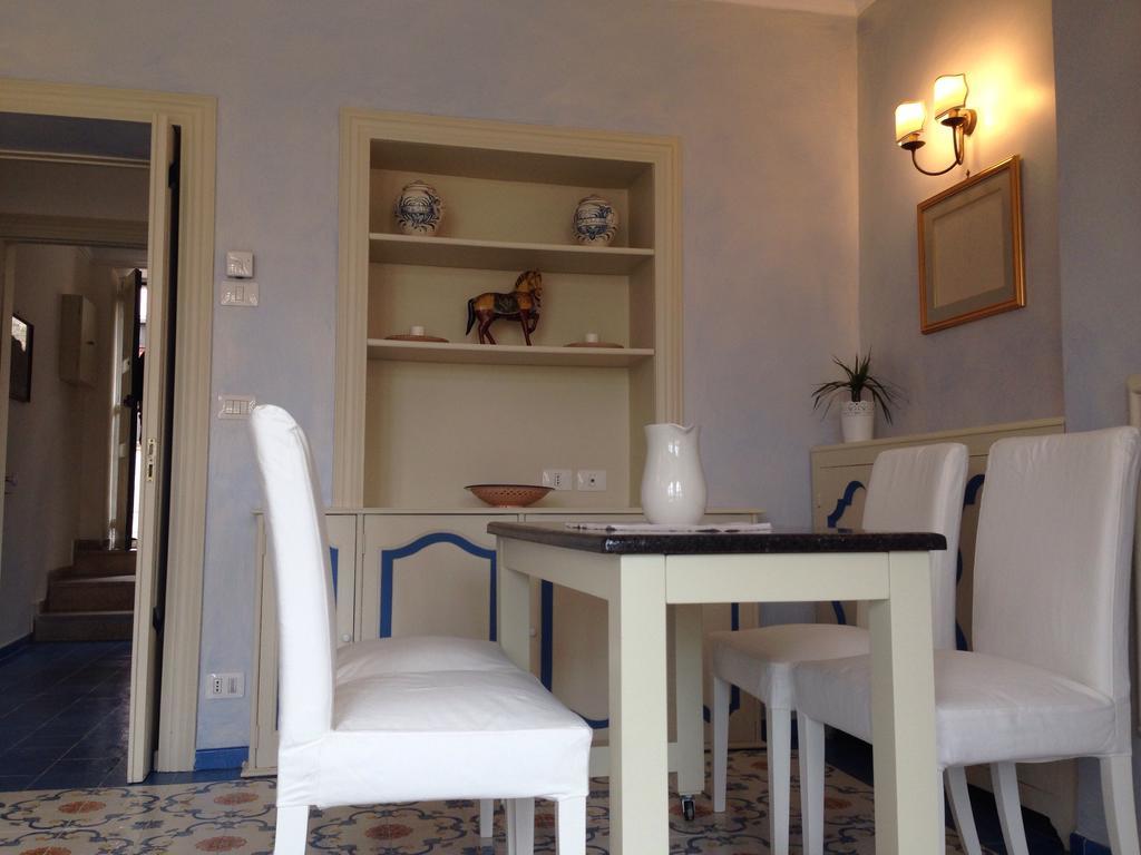 L'Atelier Del Pittore Apartment Таорміна Екстер'єр фото
