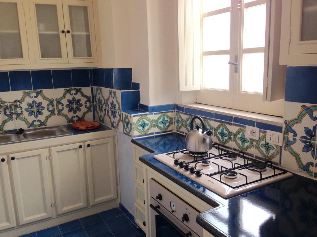 L'Atelier Del Pittore Apartment Таорміна Екстер'єр фото