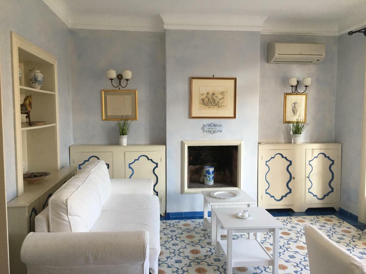 L'Atelier Del Pittore Apartment Таорміна Екстер'єр фото